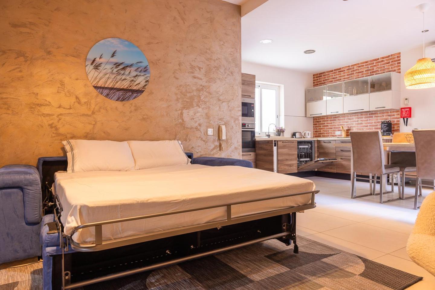 Balluta Bay Spacious Apt - 2Br Sliema Luaran gambar