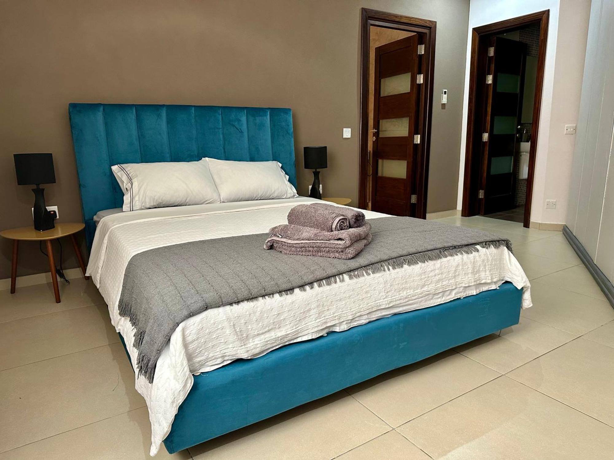 Balluta Bay Spacious Apt - 2Br Sliema Luaran gambar